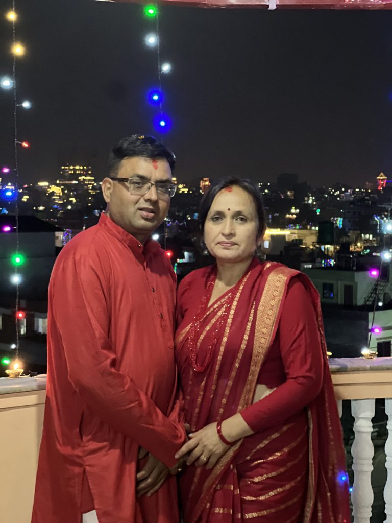 तस्वीरमा २०८० साल को तिहार 